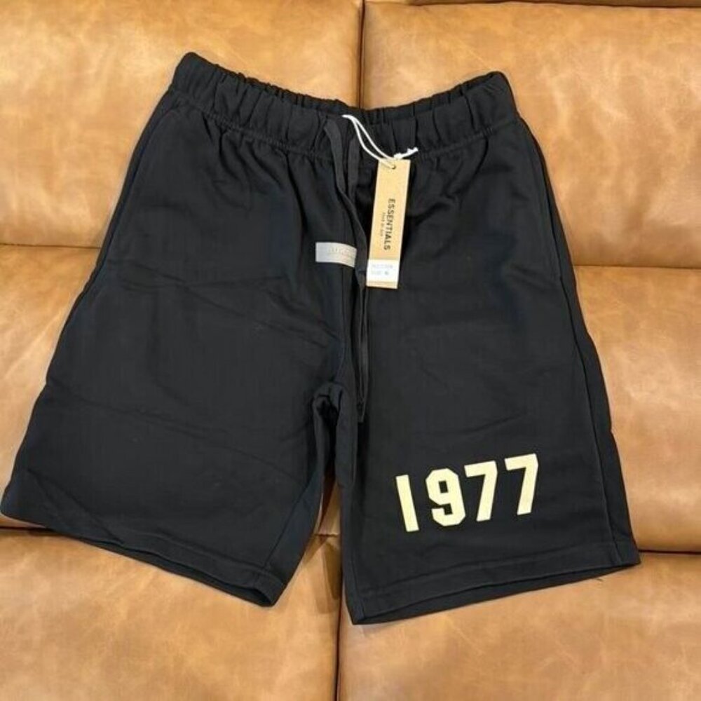 Essentials Fear of God 1977 Logo Black Sweat Shorts Mens Size S, M, L